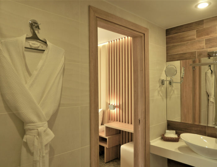 Люкс 2-местный 2-комн. VIP корпус 1 - Пансионат «Бургас»