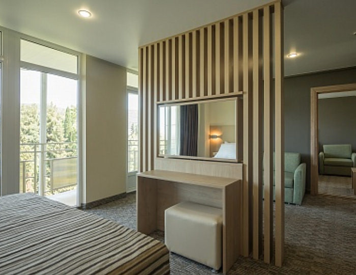 Люкс VIP 2-местный 2-комнатный Корпуса 1 и 2 - Пансионат «Бургас»