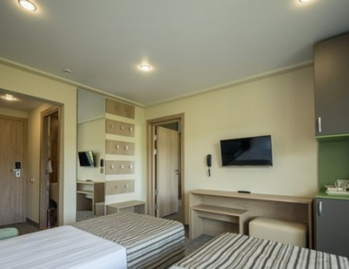 Люкс VIP 2-местный 2-комнатный Корпуса 1 и 2 - Пансионат «Бургас»